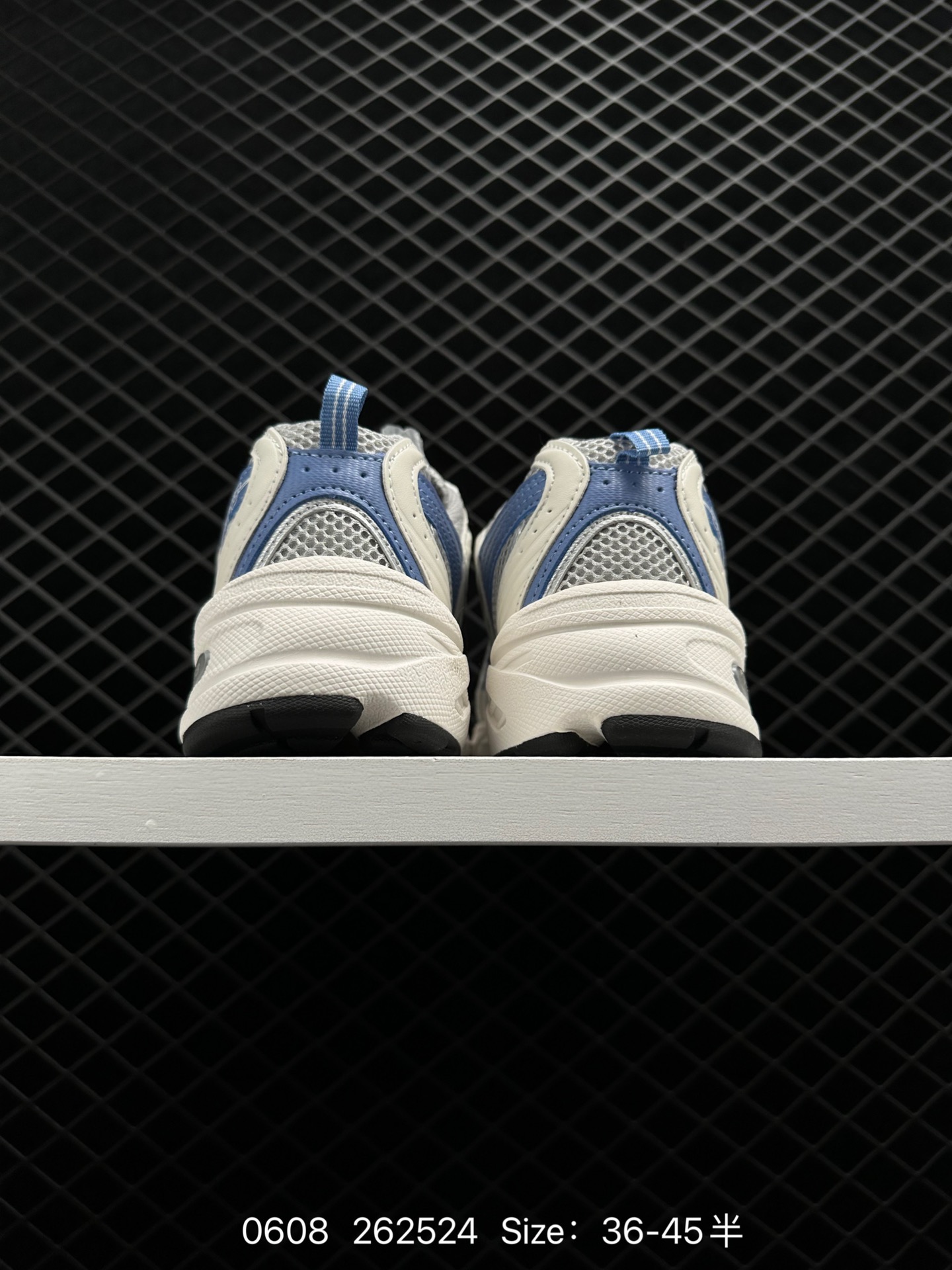 NB/New Balance MR530